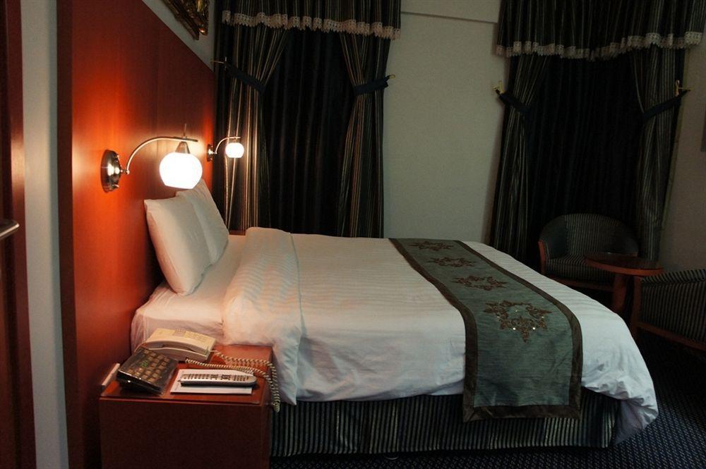 Dream Palace Hotel Dubai Dış mekan fotoğraf