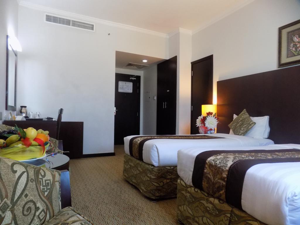 Dream Palace Hotel Dubai Dış mekan fotoğraf