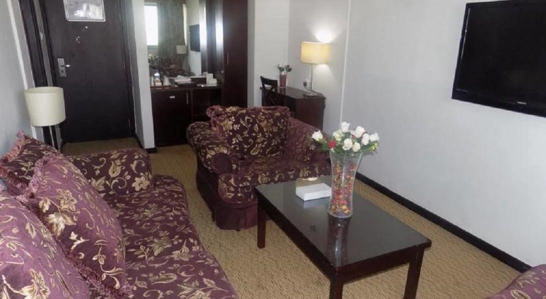Dream Palace Hotel Dubai Dış mekan fotoğraf