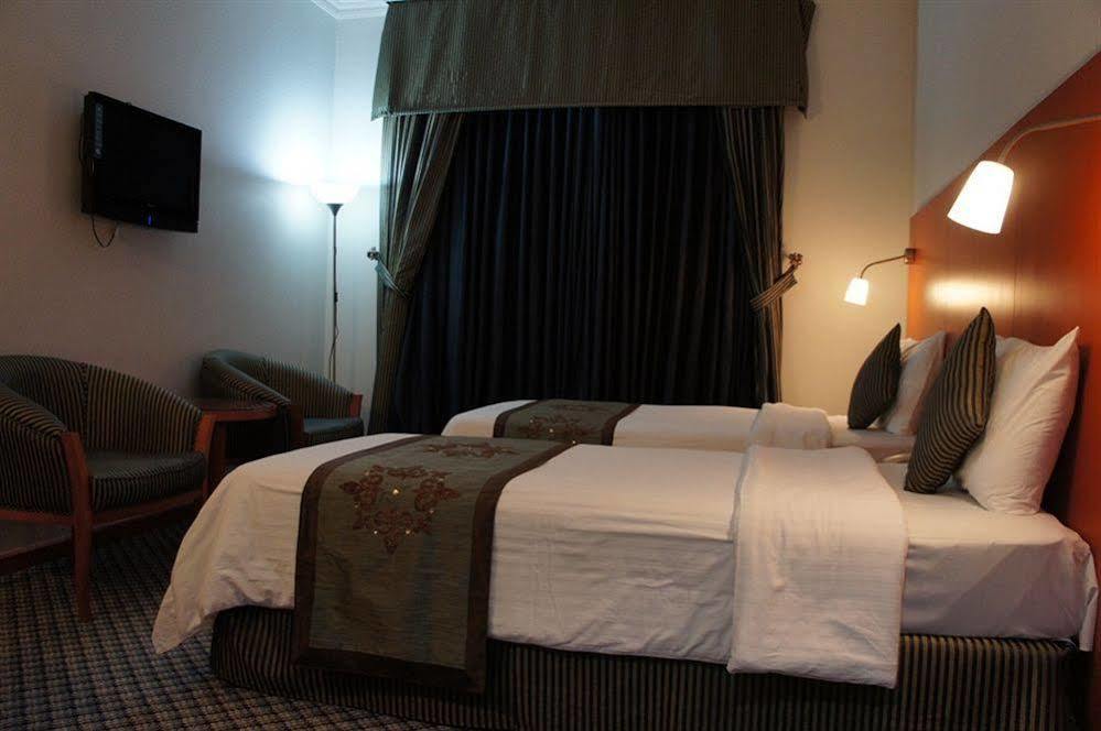 Dream Palace Hotel Dubai Dış mekan fotoğraf